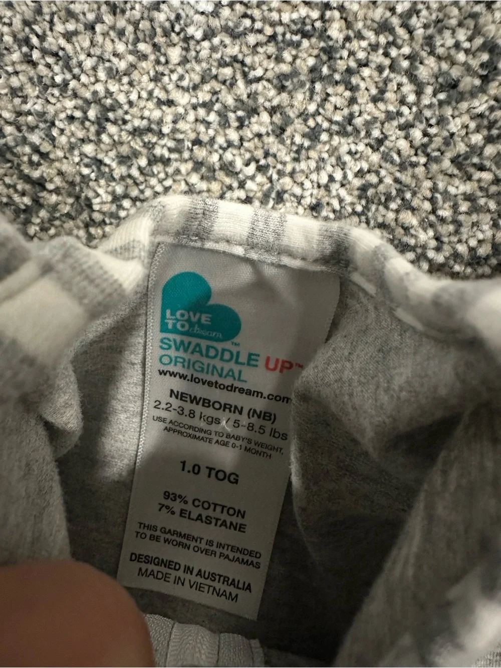 Grey love to dream Swaddle